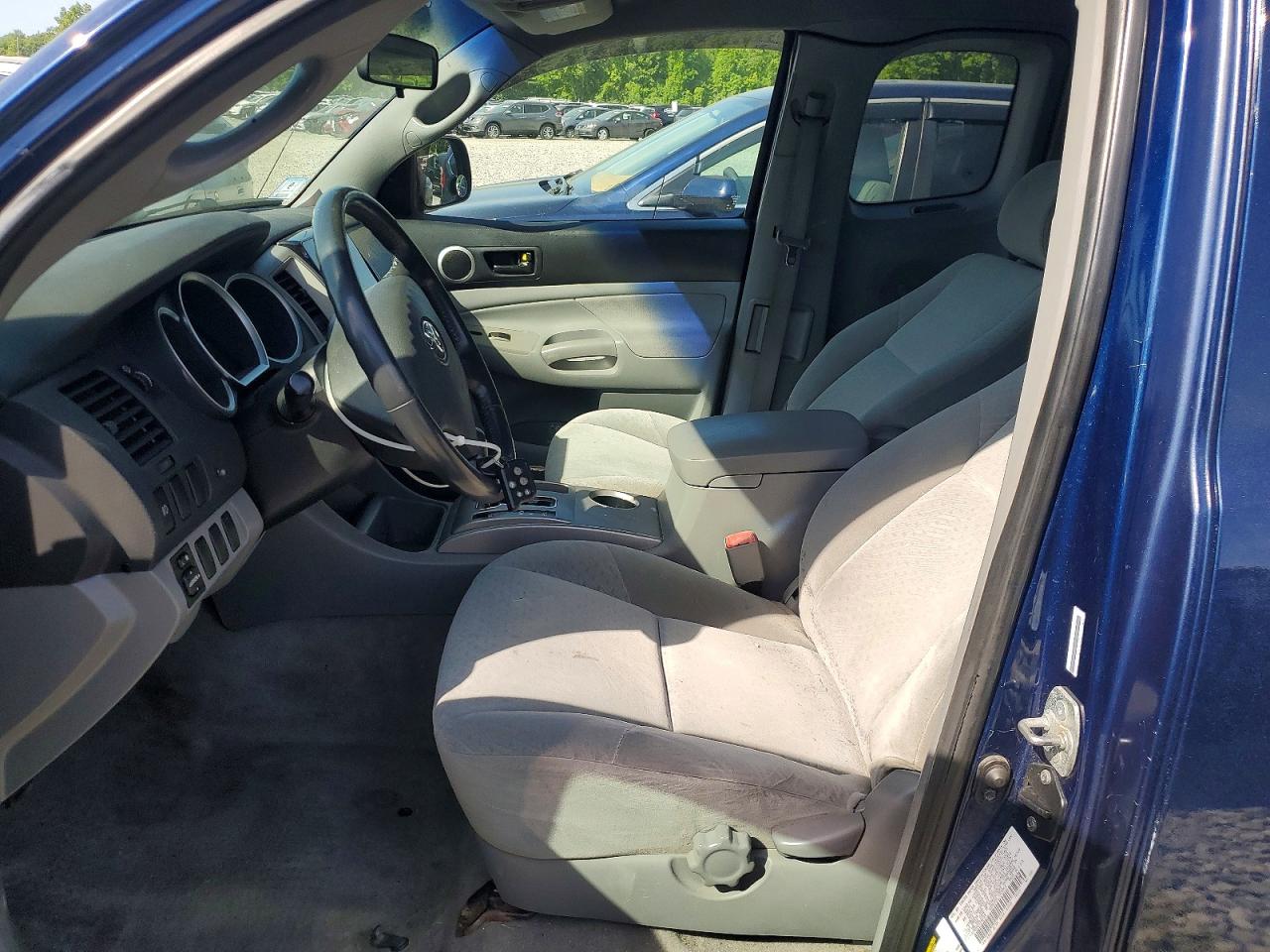 Toyota Tacoma Access Cab