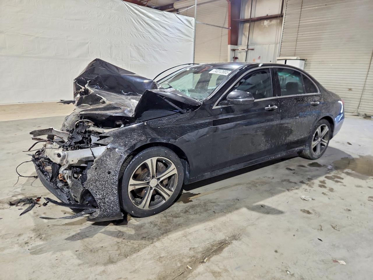Salvage Mercedes-Benz E-Class Image