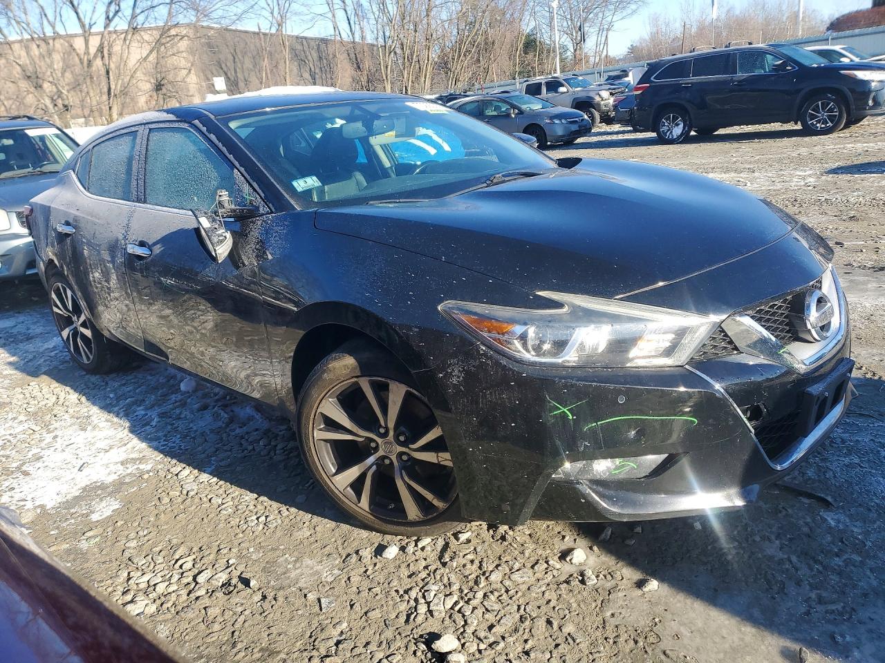 Nissan Maxima 3.5s