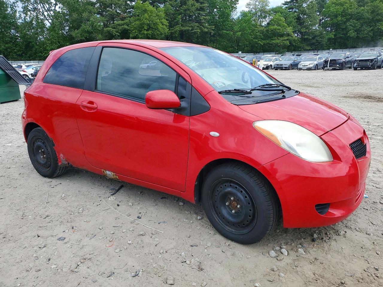 Toyota Yaris Base