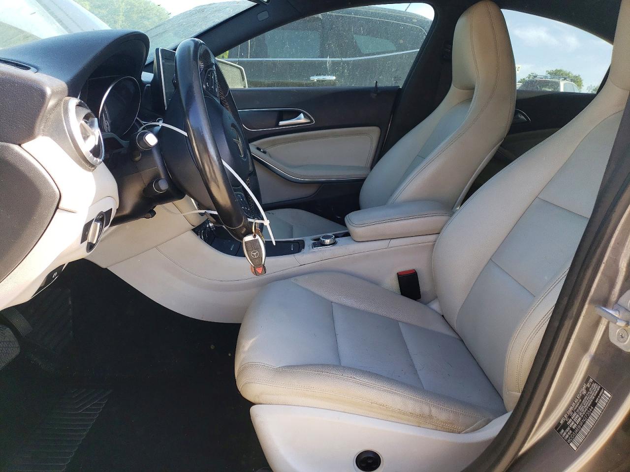 Mercedes-Benz Cla-class 250