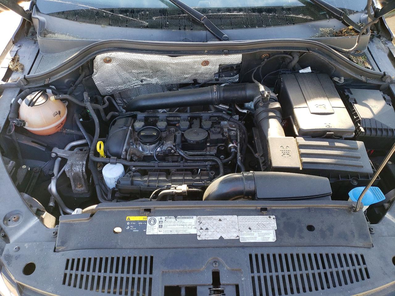 Volkswagen Tiguan S