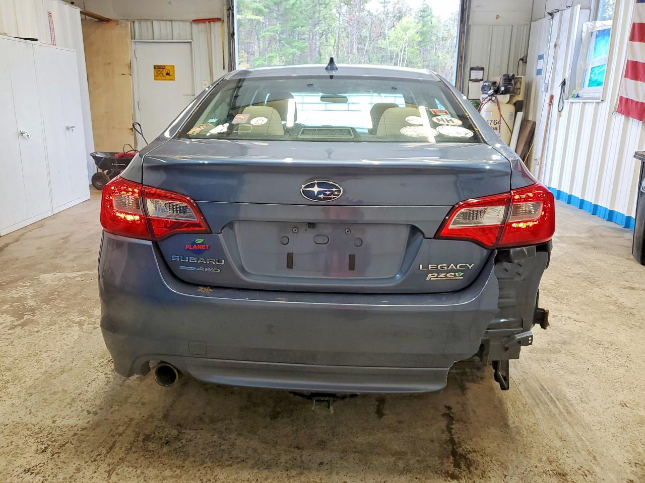 Subaru Legacy 2.5i Premium