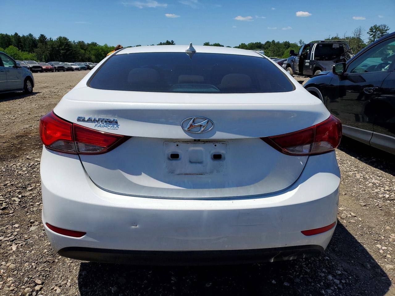Hyundai ELANTRA Se