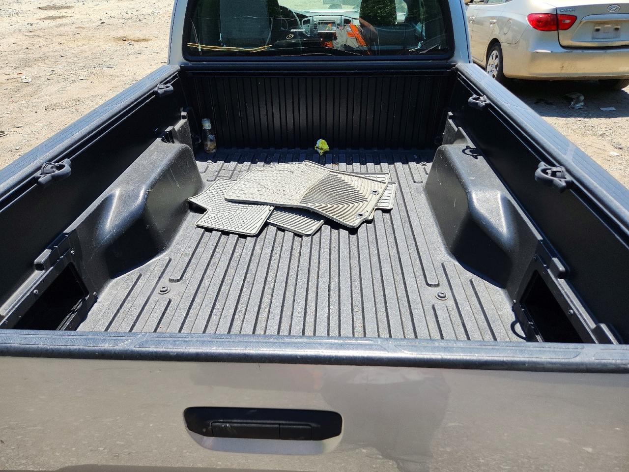 Toyota Tacoma Access Cab