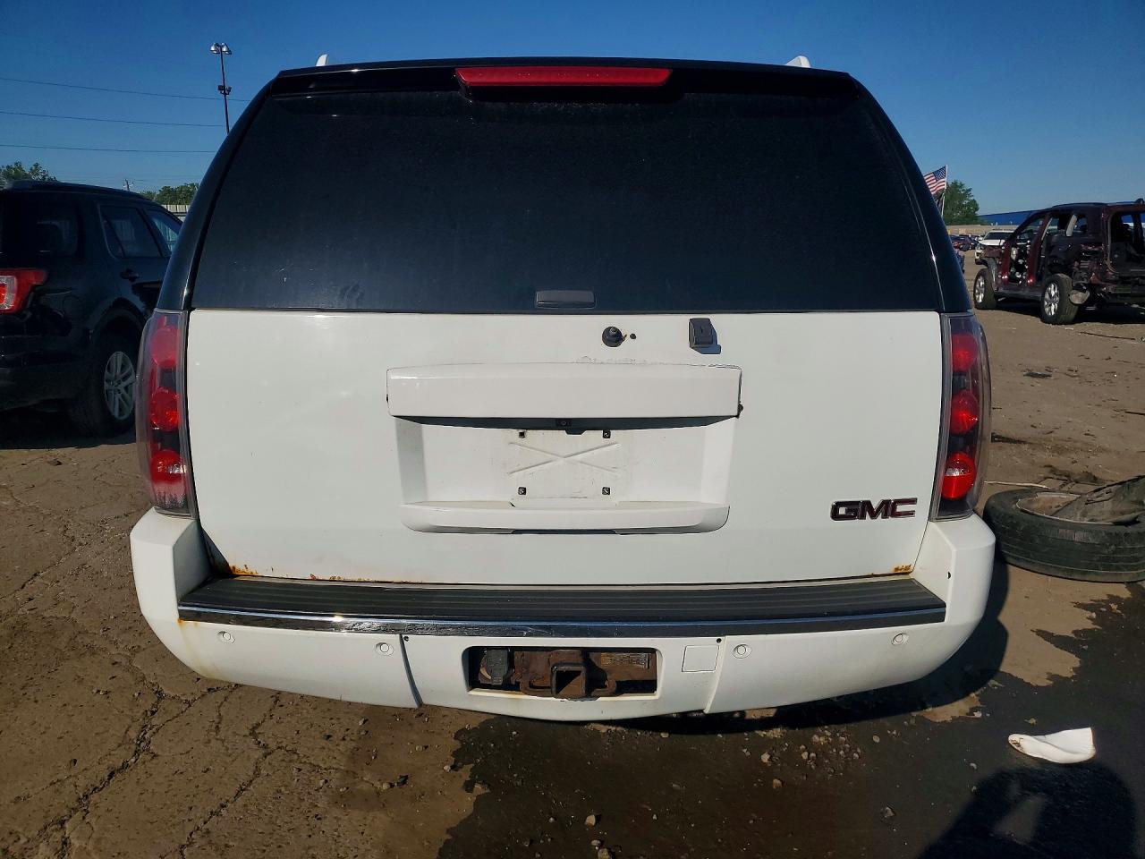 GMC Yukon Denali