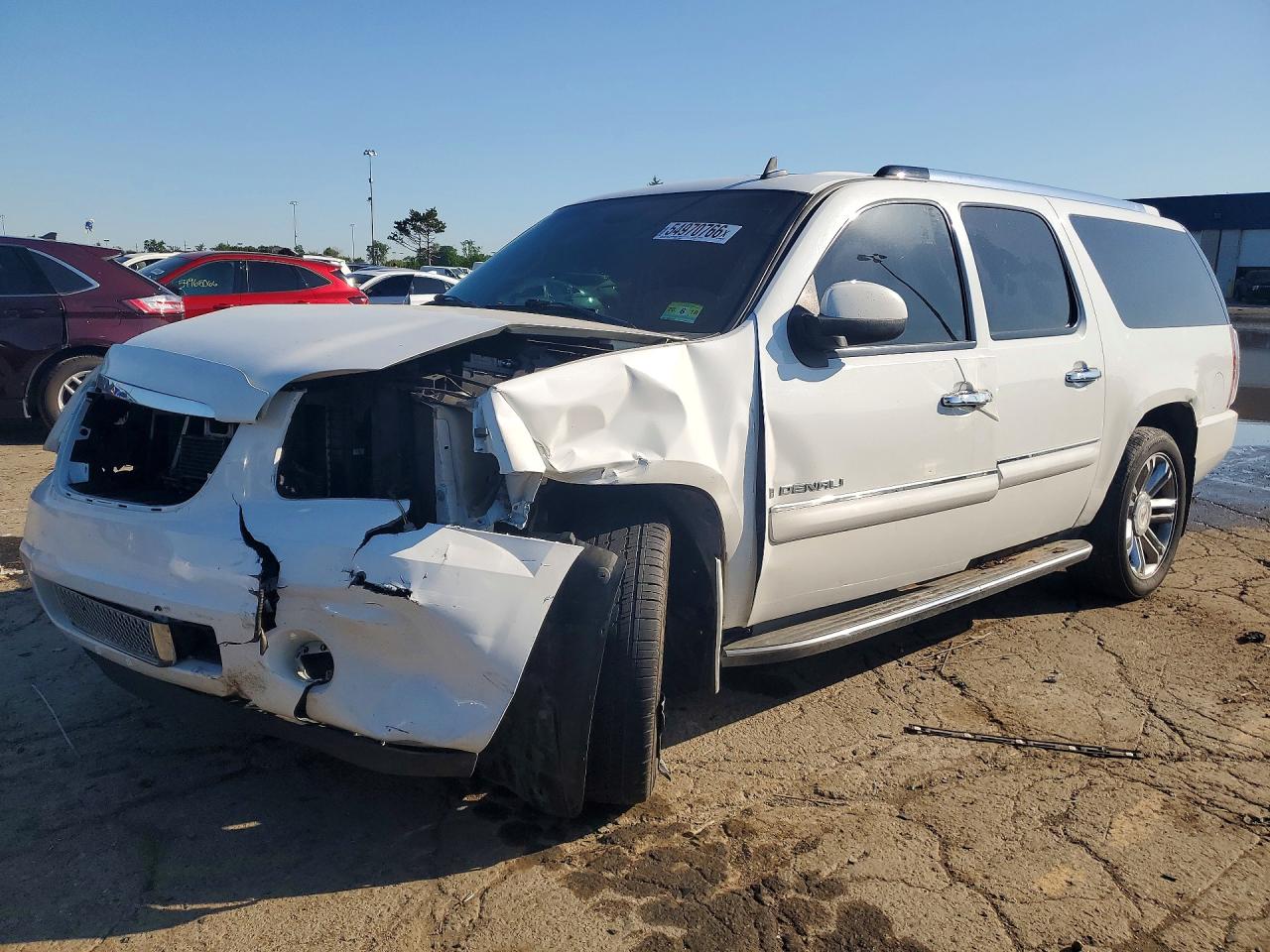 Salvage GMC Yukon Image