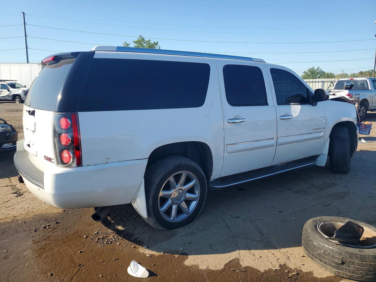 GMC Yukon Denali