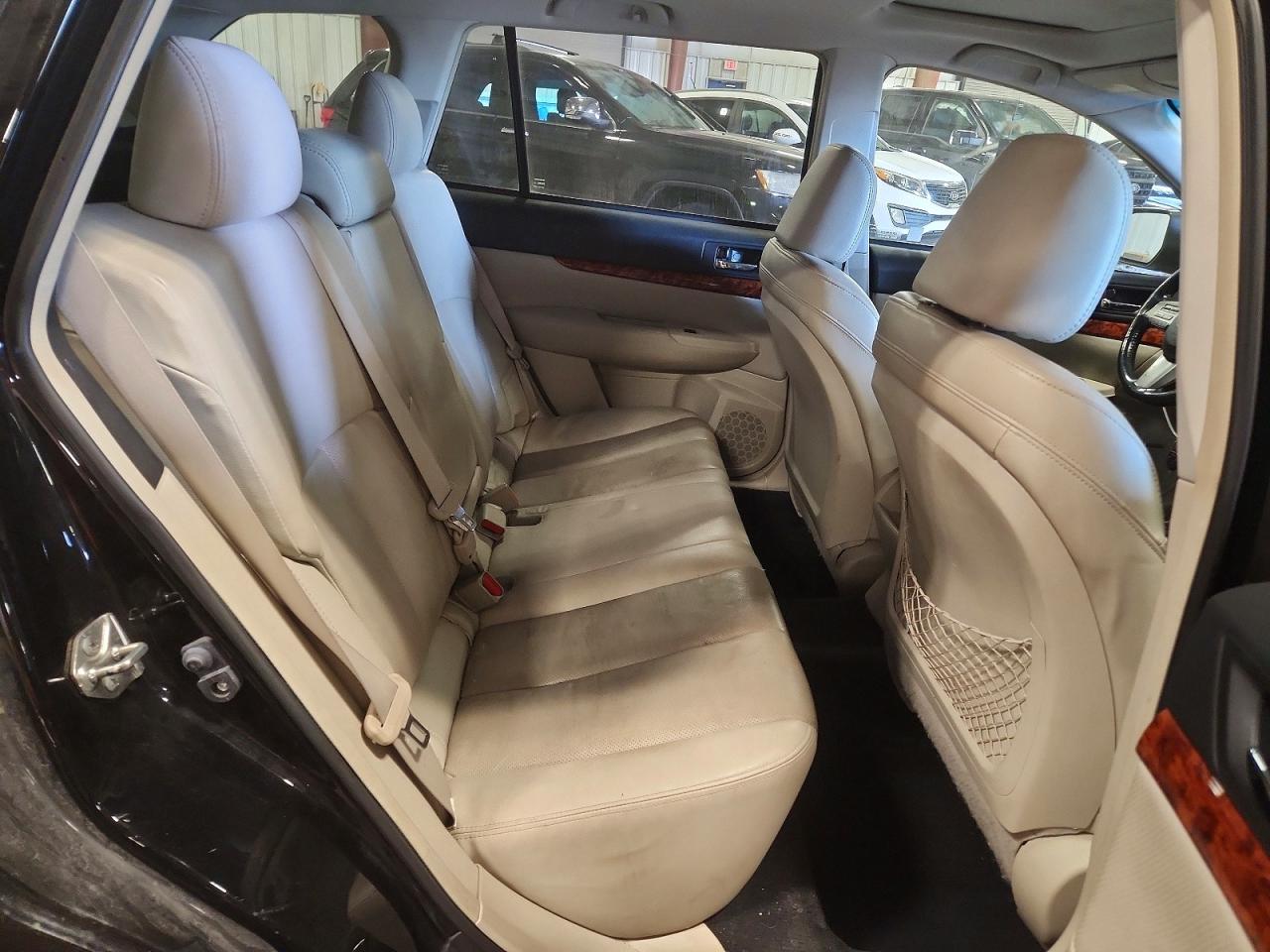 Subaru Outback 2.5i Limited
