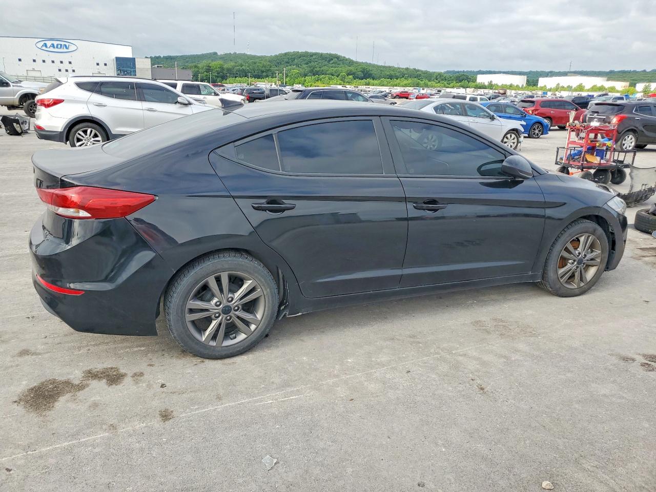 Hyundai ELANTRA Value Edition
