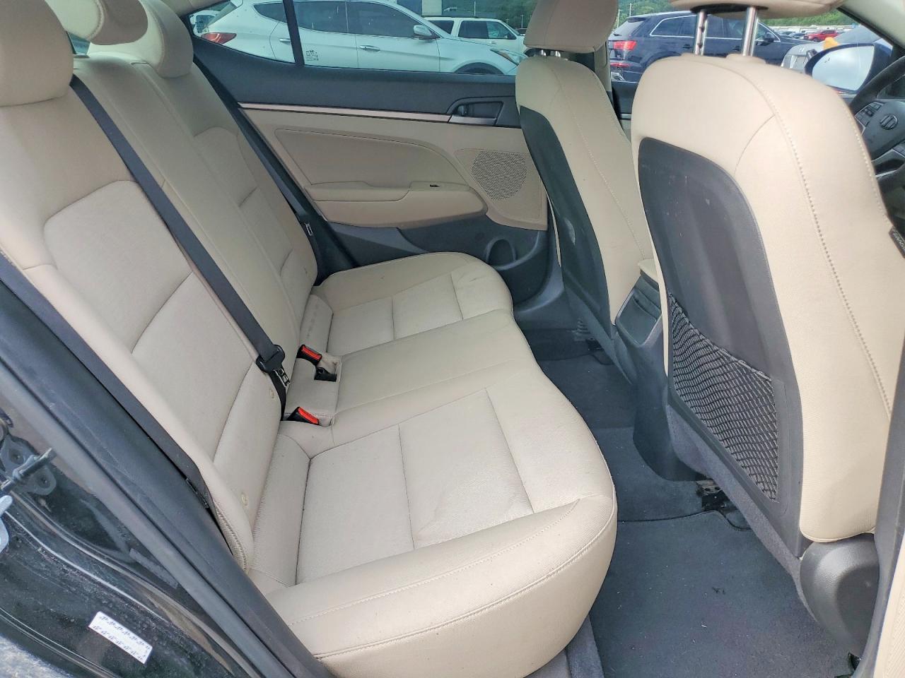 Hyundai ELANTRA Value Edition