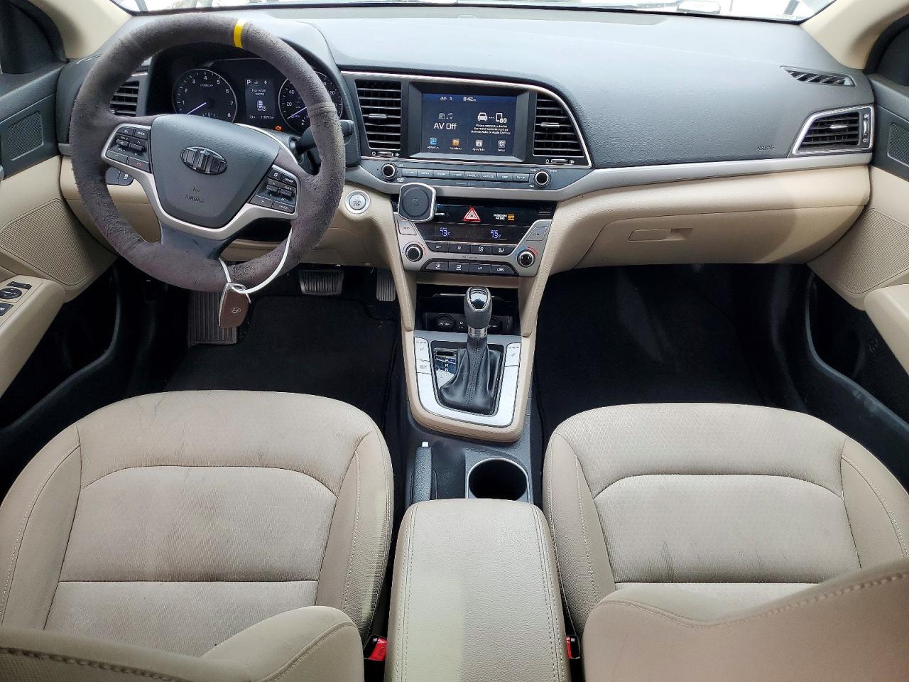 Hyundai ELANTRA Value Edition