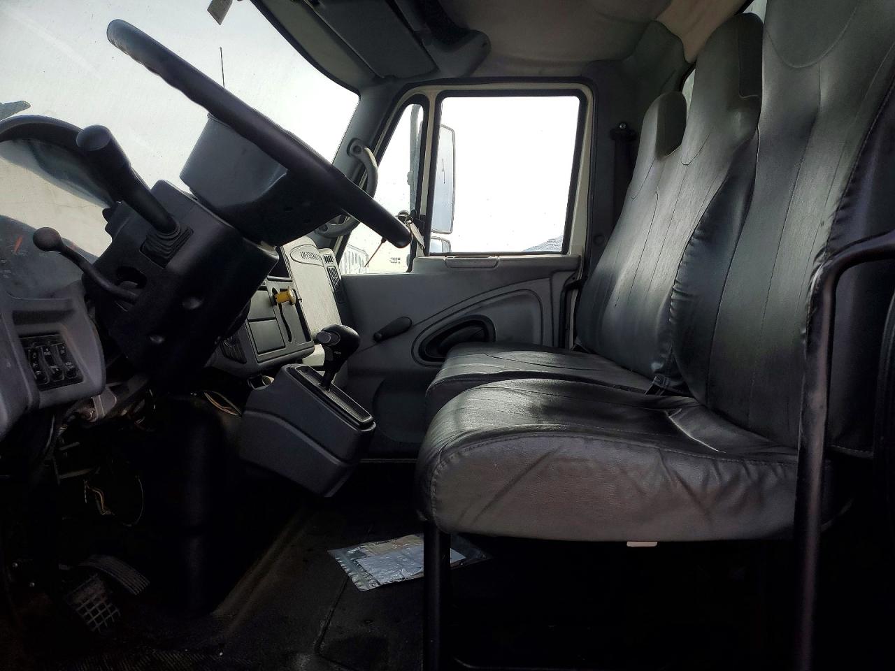 International 4300 4300