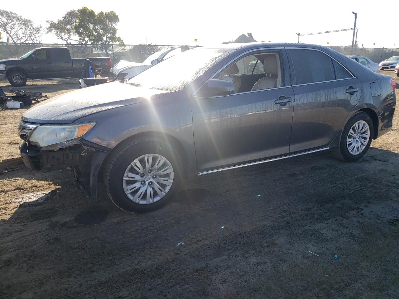 Salvage Toyota Camry Image
