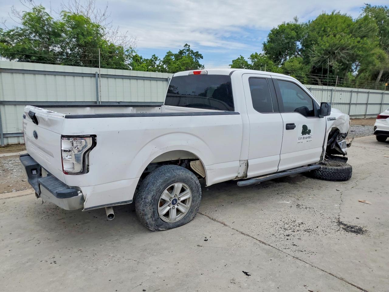 Ford F-150 Super Cab