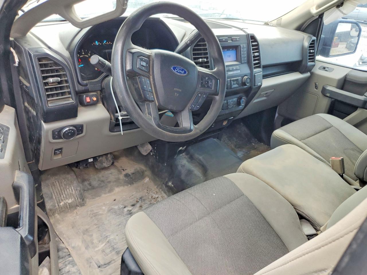 Ford F-150 Super Cab