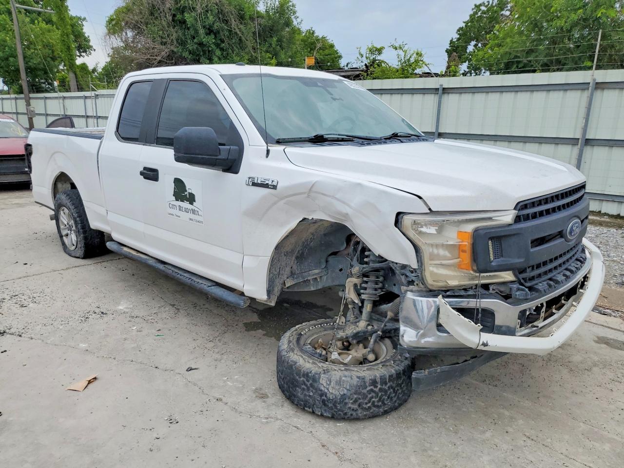 Ford F-150 Super Cab