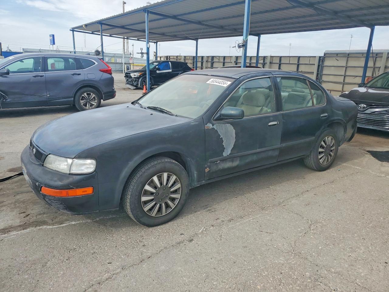 Salvage Nissan Maxima Image