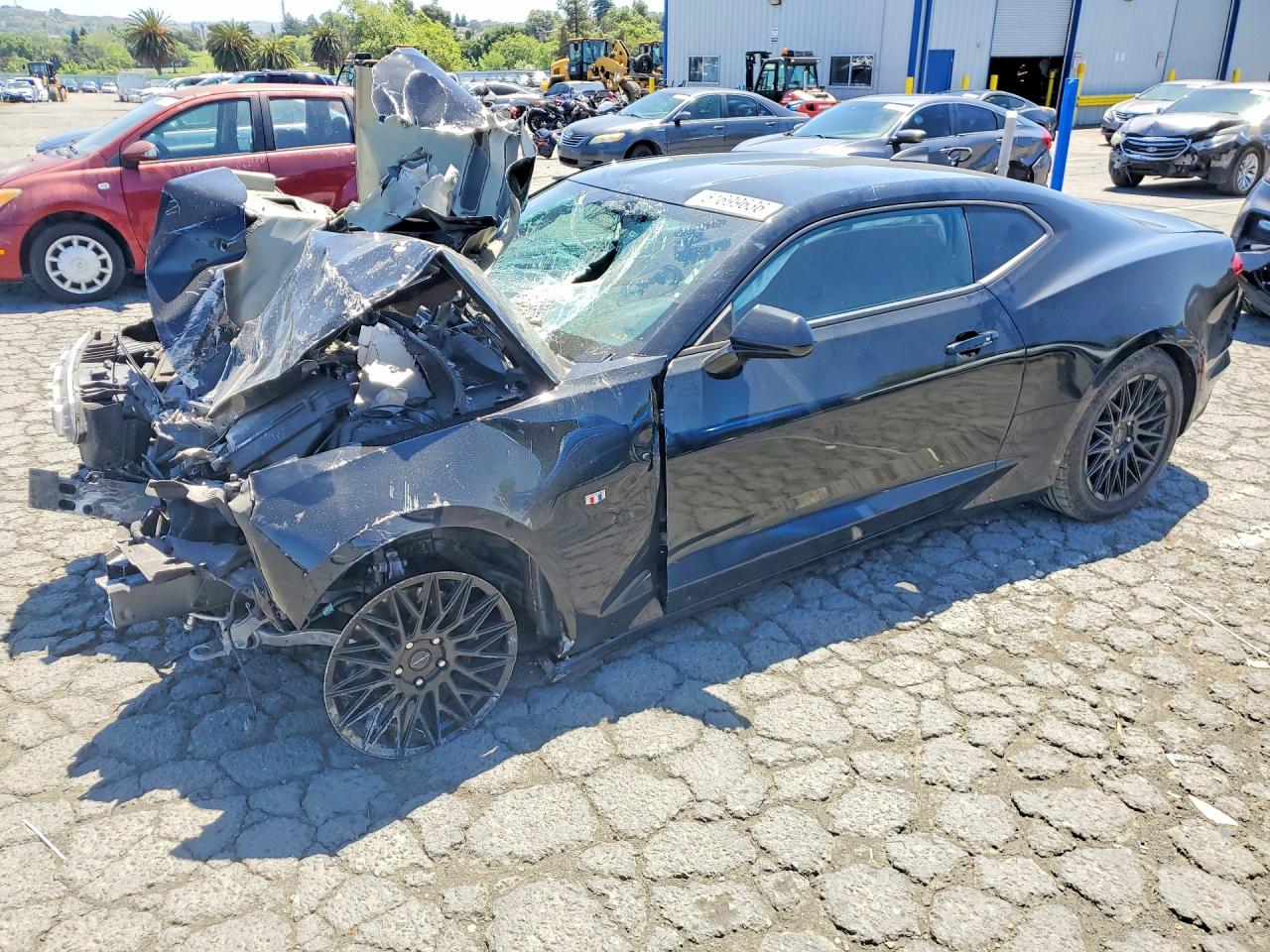 Salvage Chevrolet Camaro Image