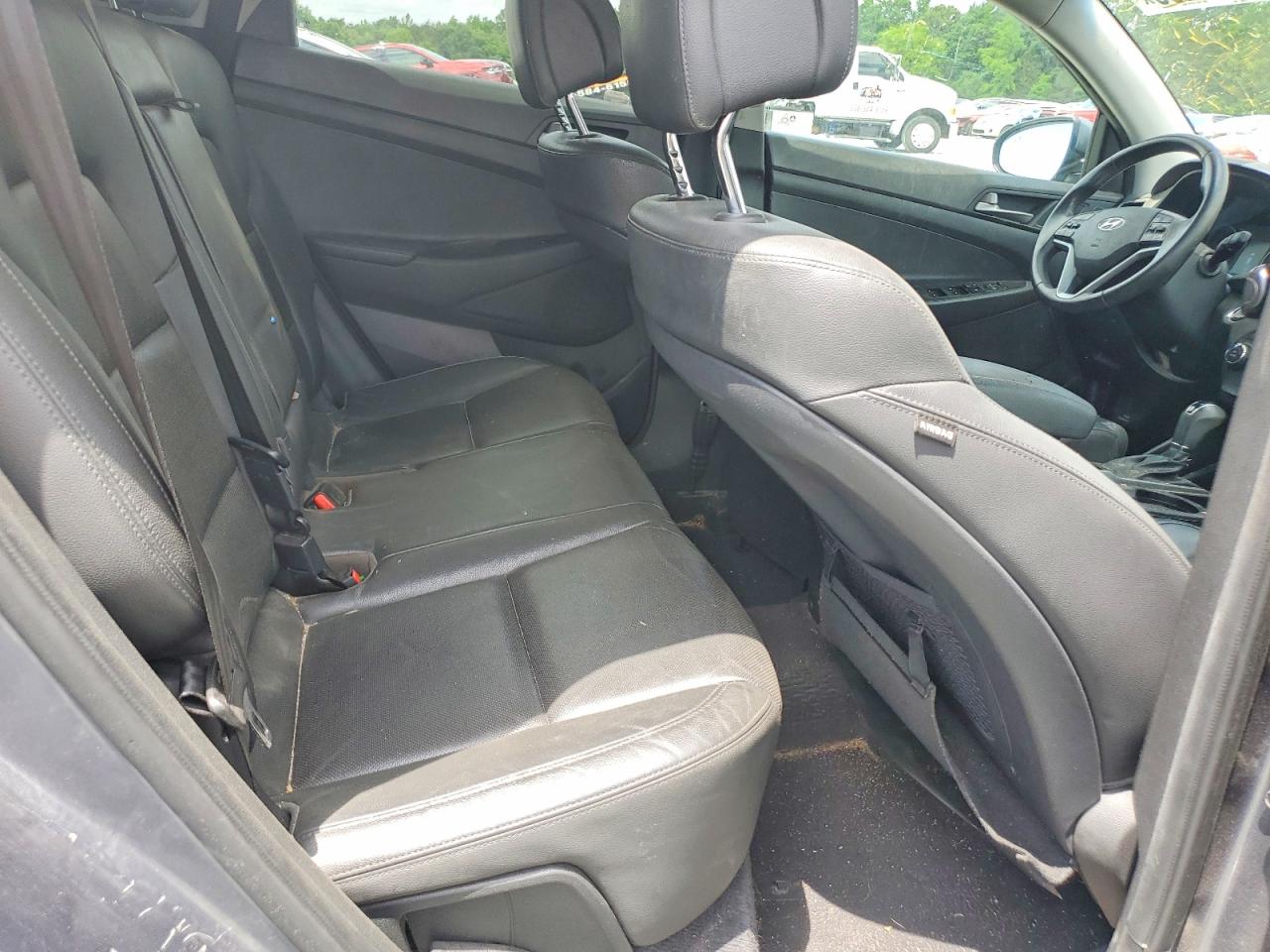 Hyundai TUCSON Sel Plus