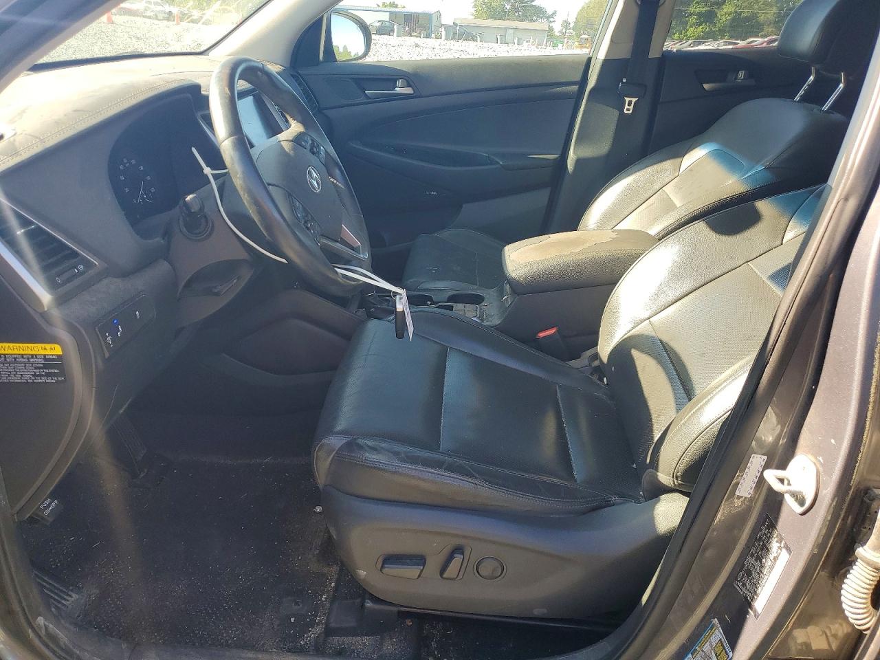 Hyundai TUCSON Sel Plus