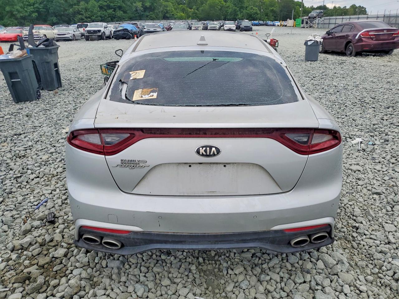 Kia Stinger Premium
