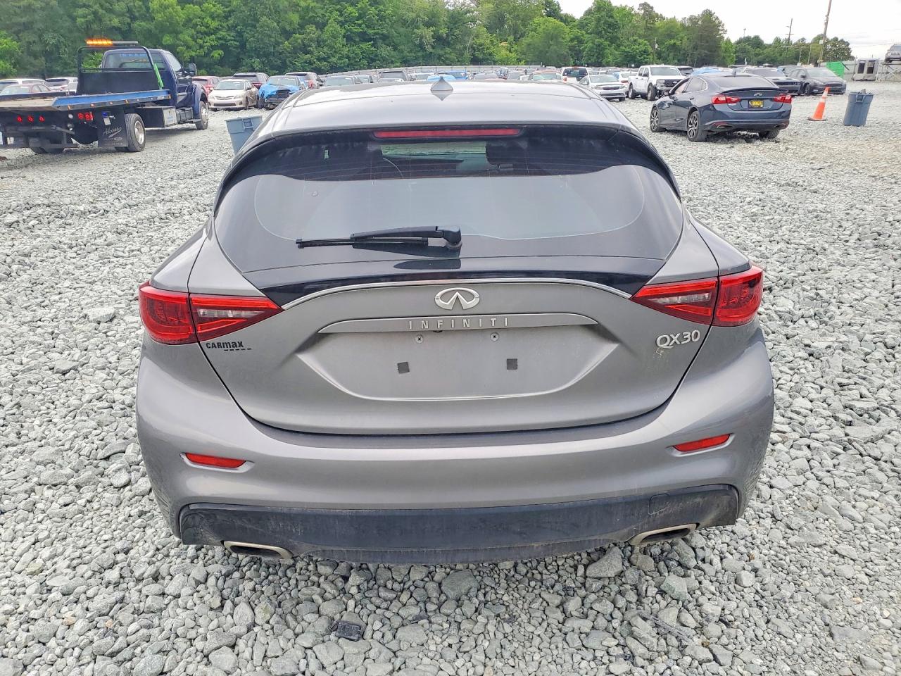 INFINITI Qx Base