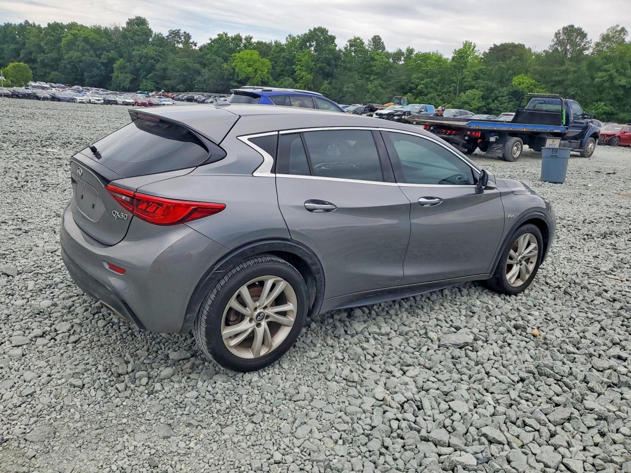 INFINITI Qx Base