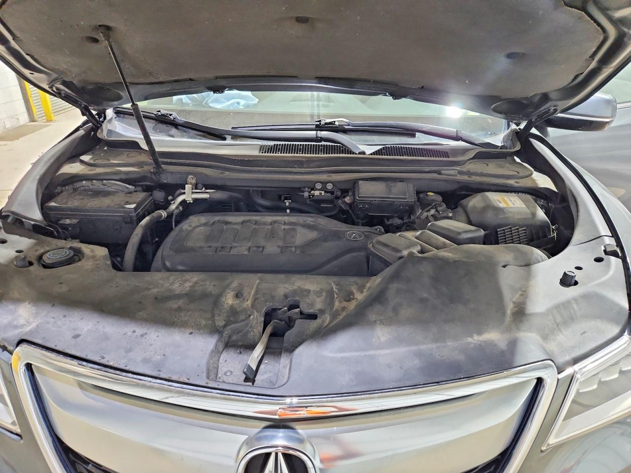 Acura MDX Advance