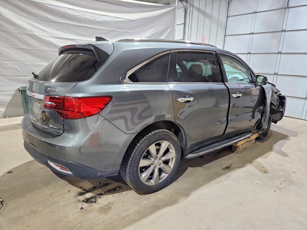 Acura MDX Advance