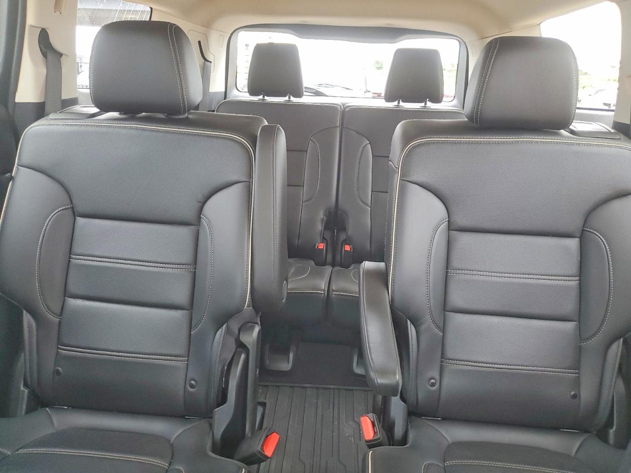 GMC Acadia Denali