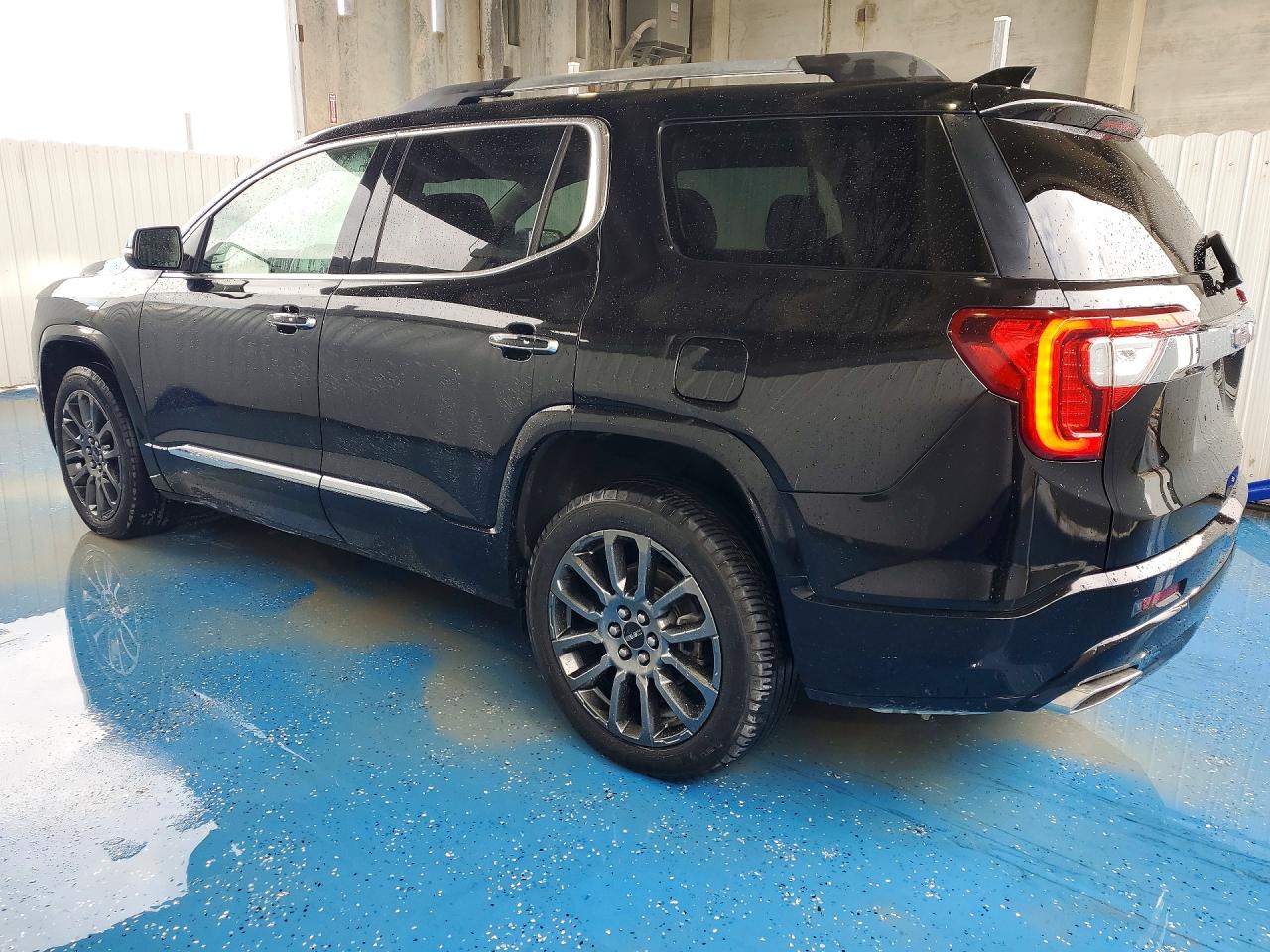GMC Acadia Denali