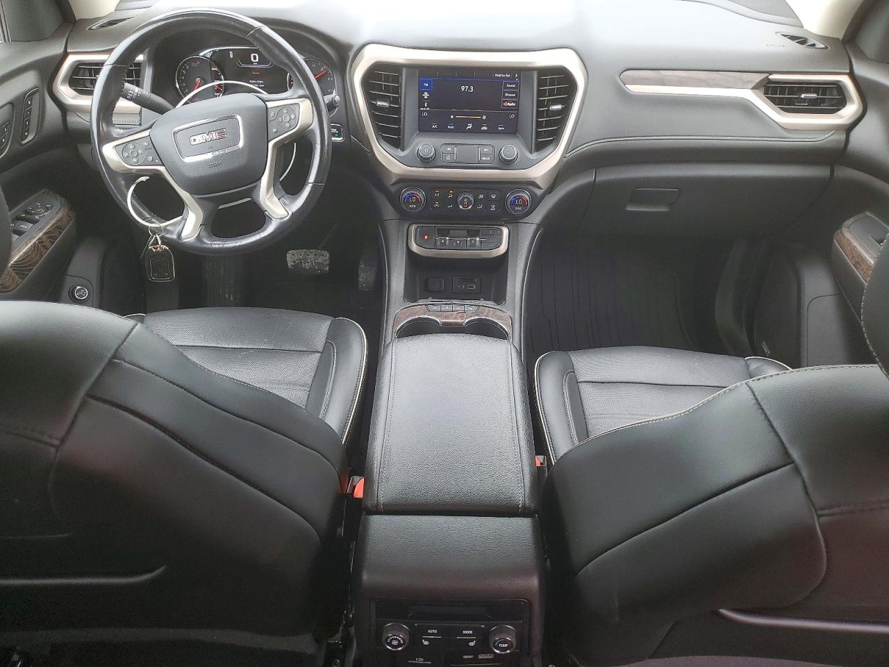 GMC Acadia Denali