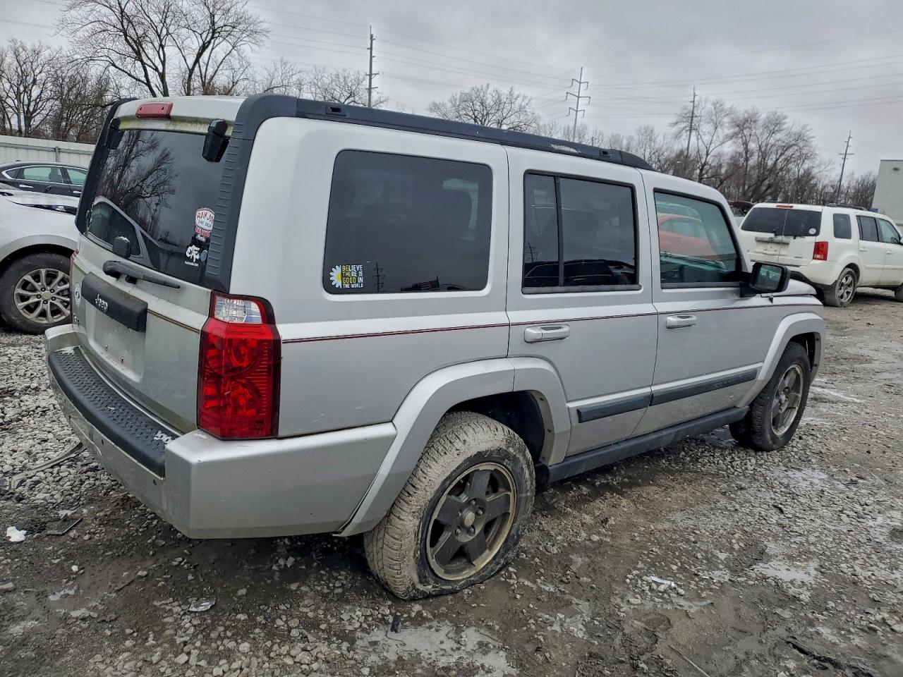 Jeep Commander Sport