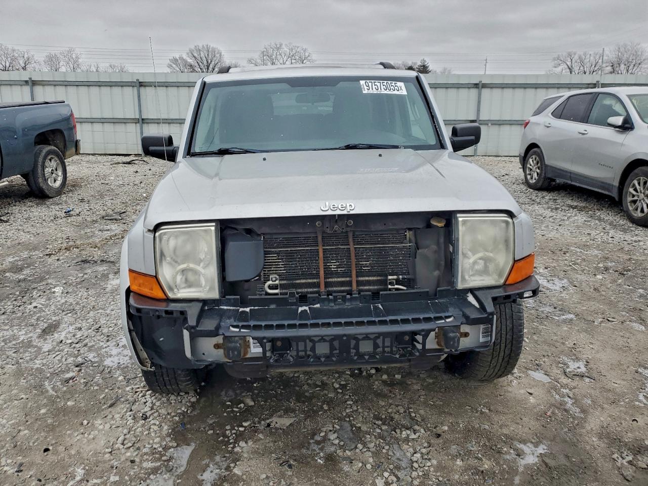 Jeep Commander Sport