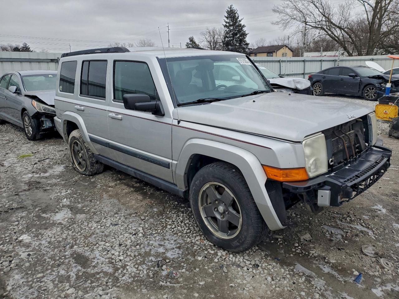 Jeep Commander Sport