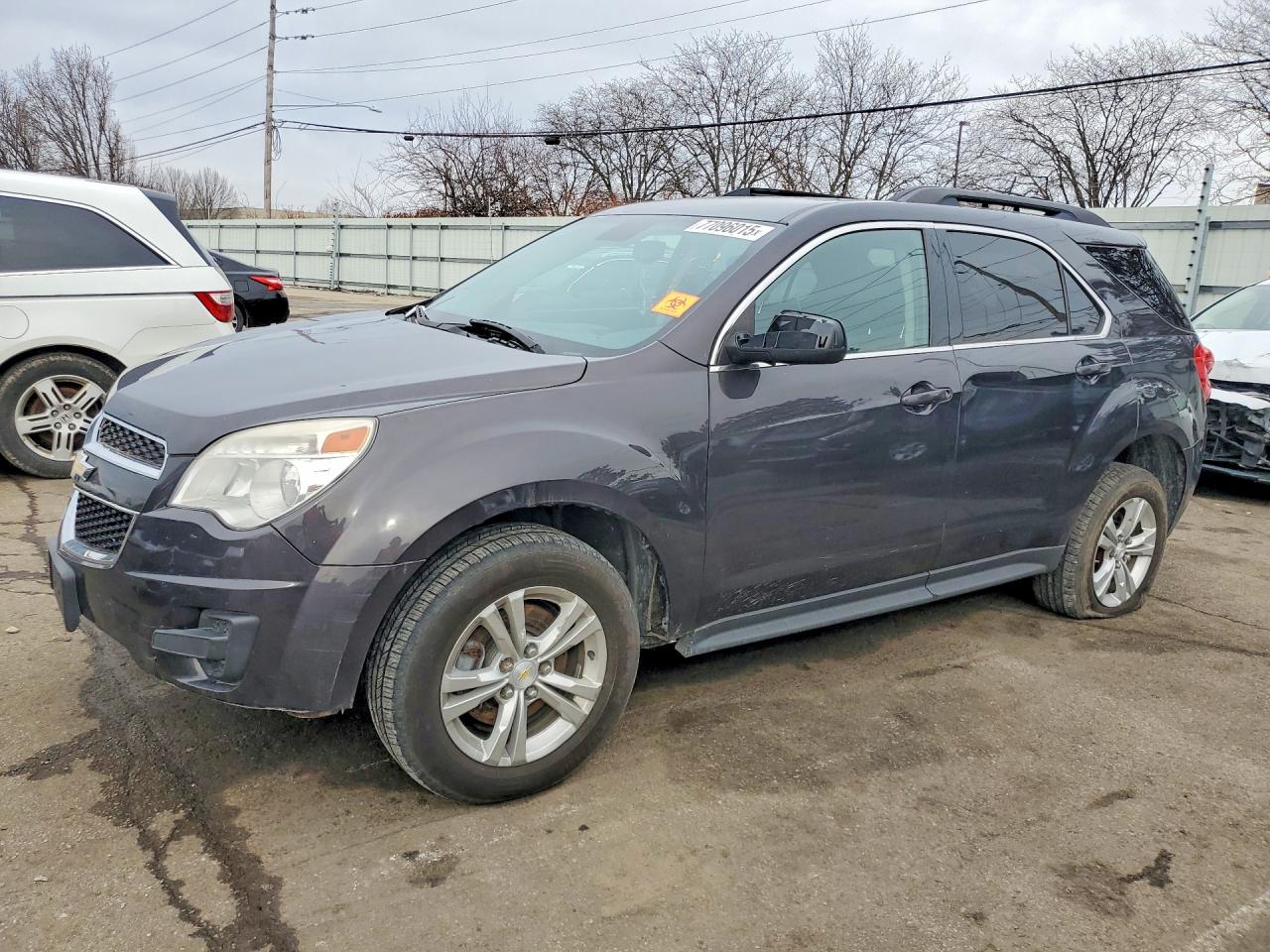 Salvage Chevrolet Equinox Image