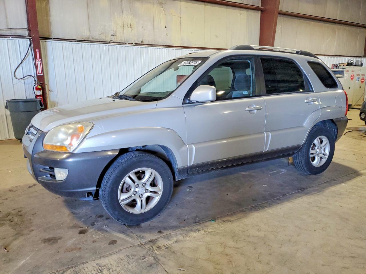 Salvage Kia Sportage Image