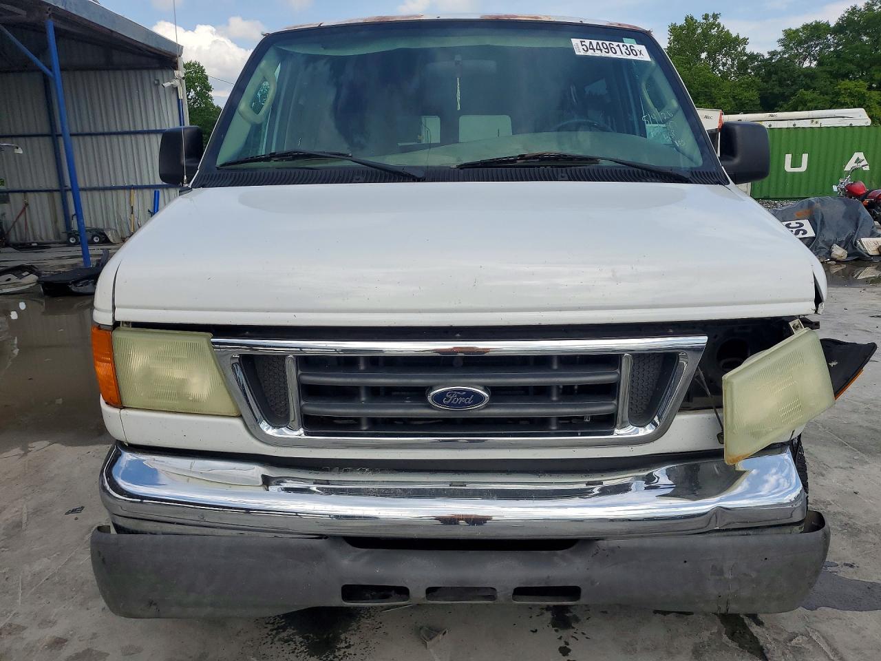 Ford Econoline E350 Super Duty Wagon
