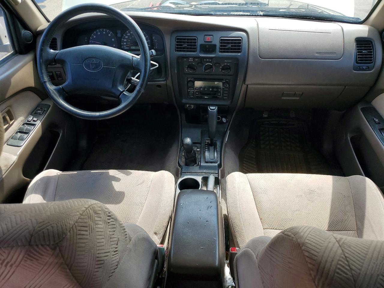 Toyota 4Runner Sr5