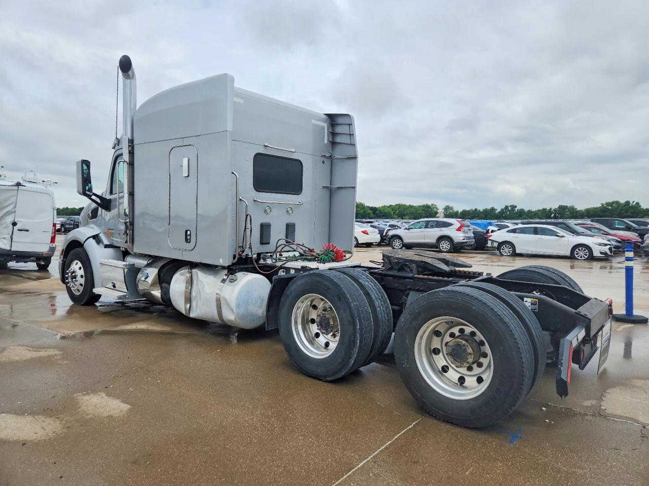 Peterbilt 579