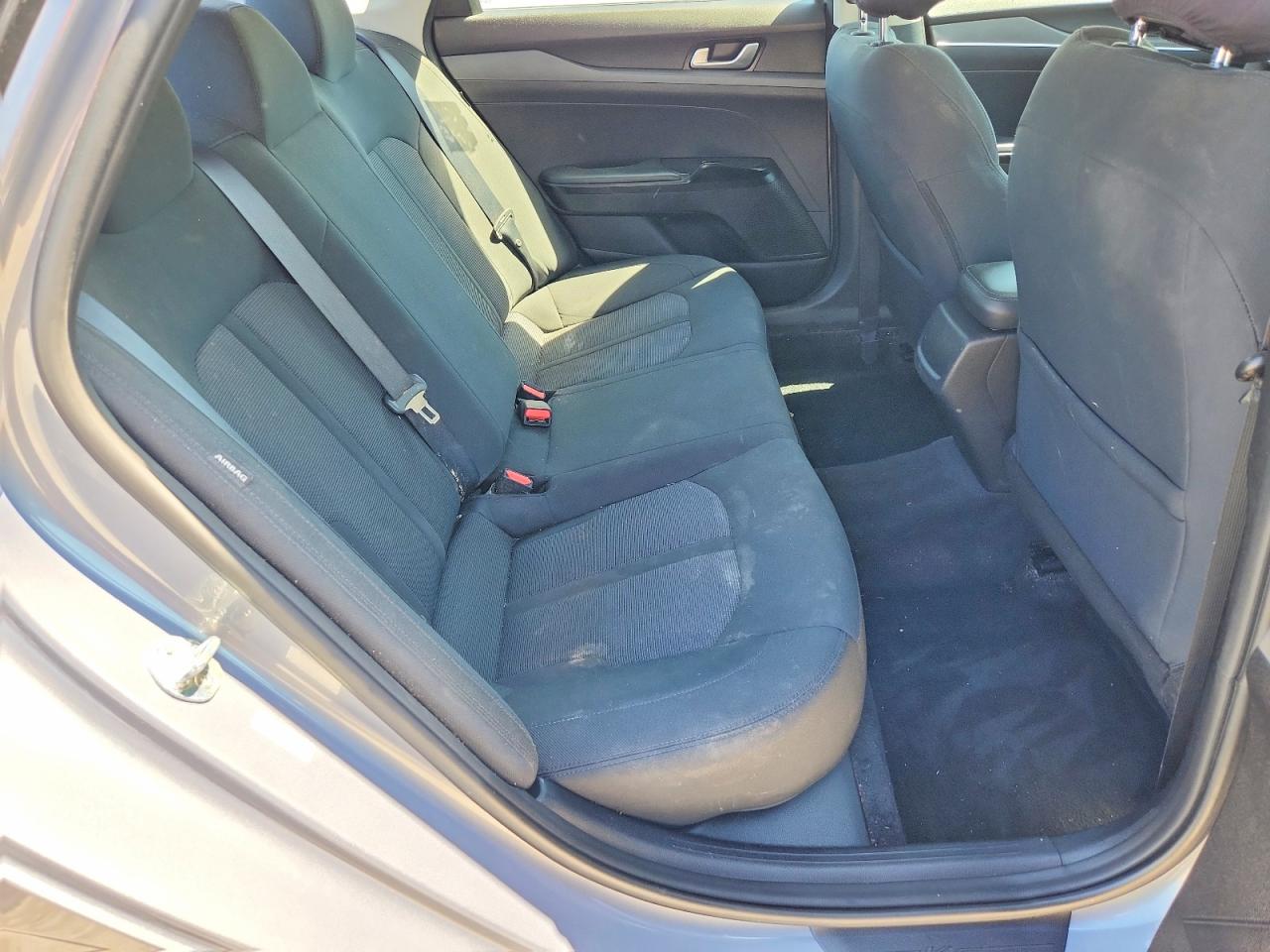 Kia K5 Lx