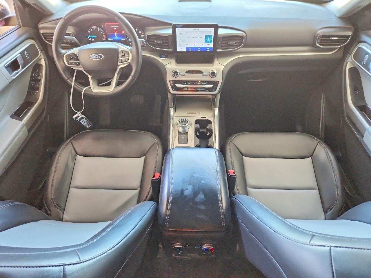 Ford Explorer Xlt