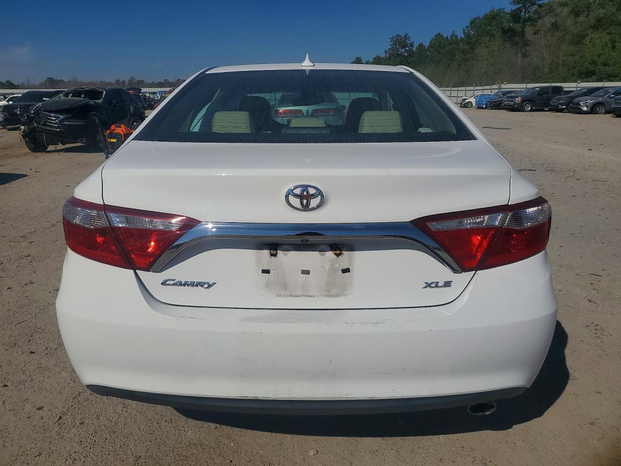 Toyota Camry Xle