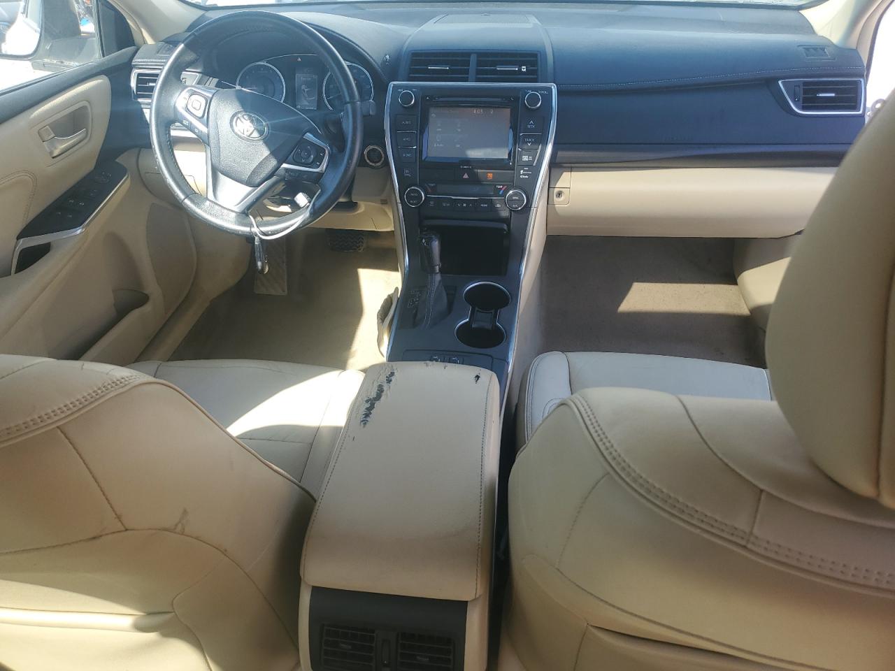 Toyota Camry Xle