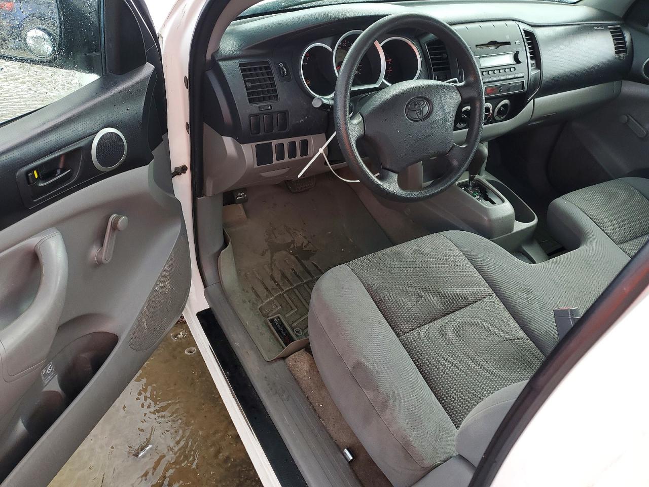 Toyota Tacoma Base
