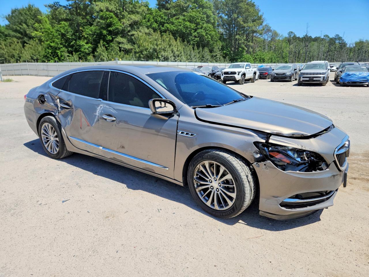 Buick LaCrosse Essence