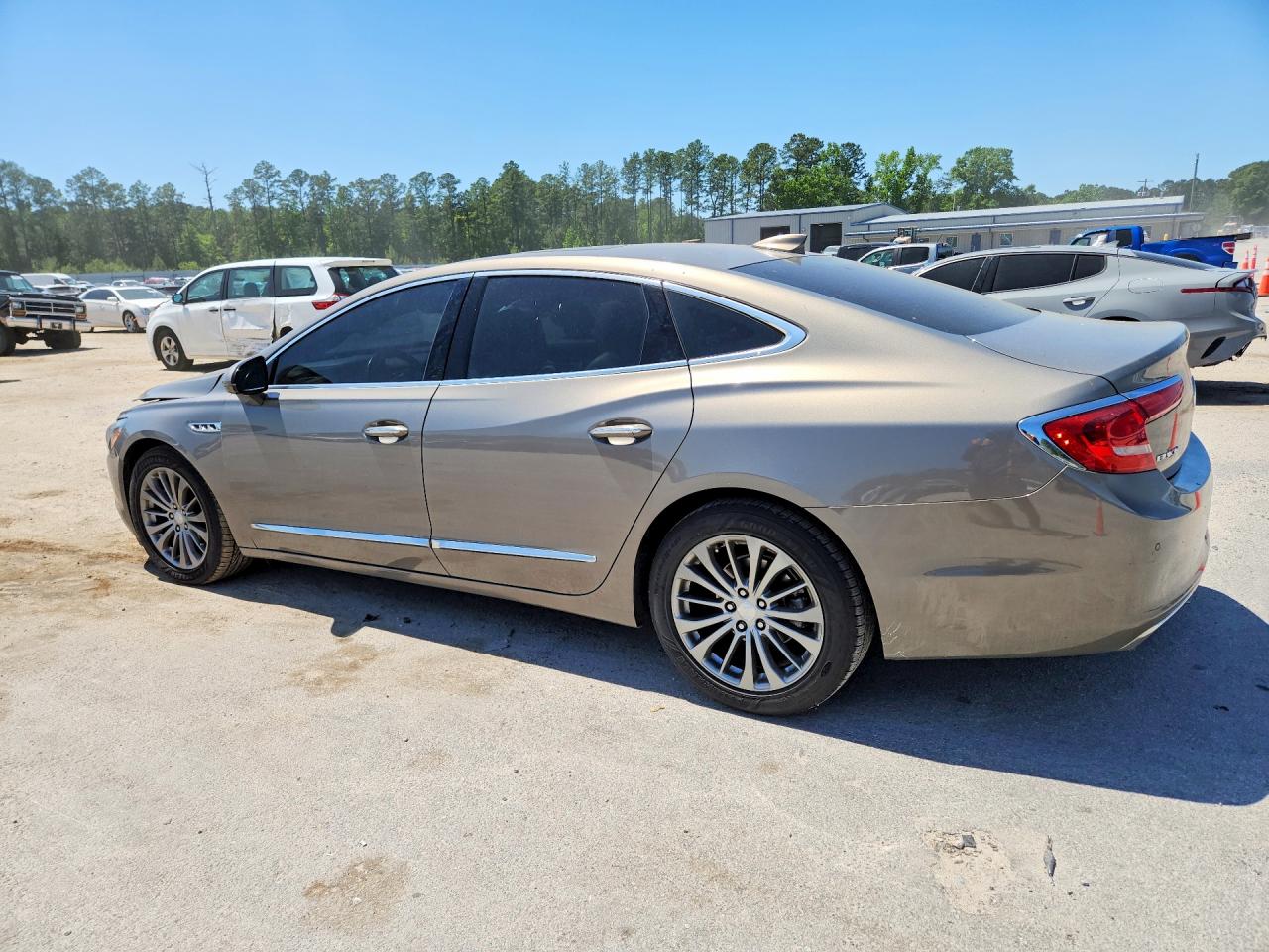 Buick LaCrosse Essence