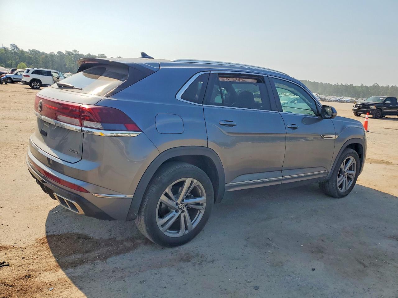Volkswagen Atlas Sel R-line