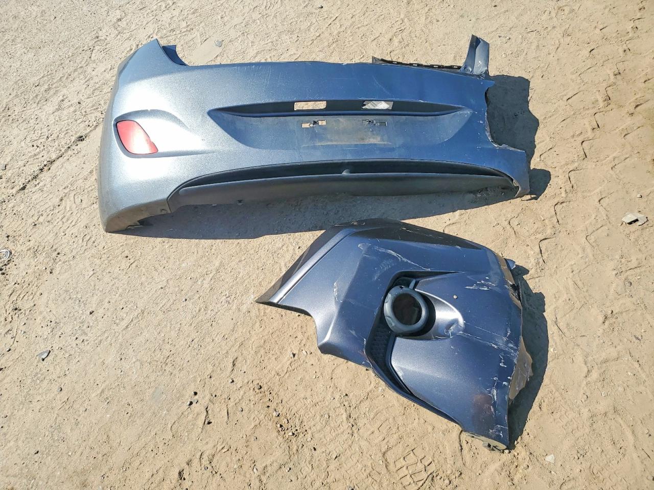 Hyundai ELANTRA Base